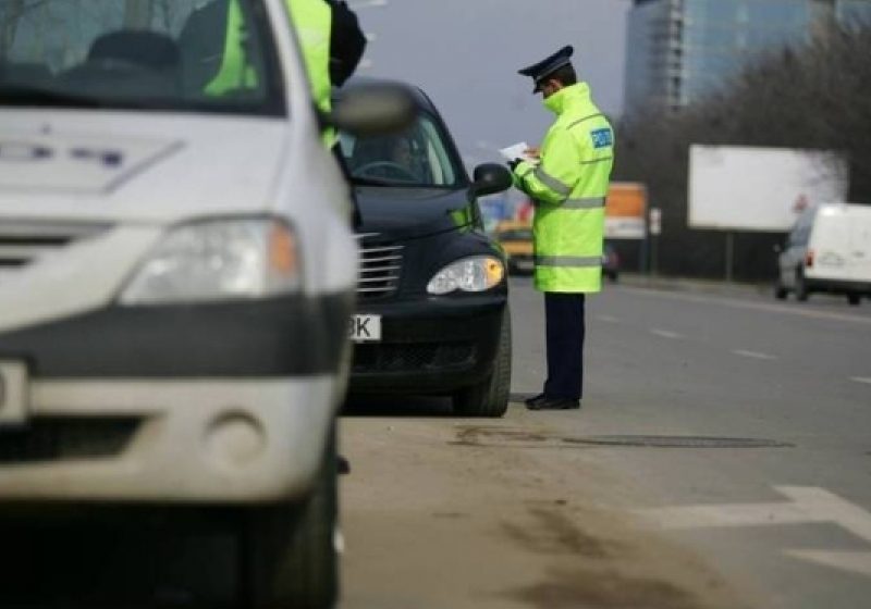Codul rutier şi Codul insolvenţei se vor mai afla încă o săptămână în dezbatere publică