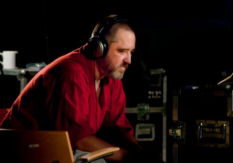 Filmul "Ultimul Zburător", regizat de Ovidiu Georgescu, lansat în cinematografe pe 14 februarie 2014