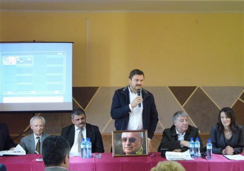 Baia Mare: Împreună cu sătenii din Berinţa,Zamfir Ciceu a participat la aniversarea academicianului Augustin Buzura
