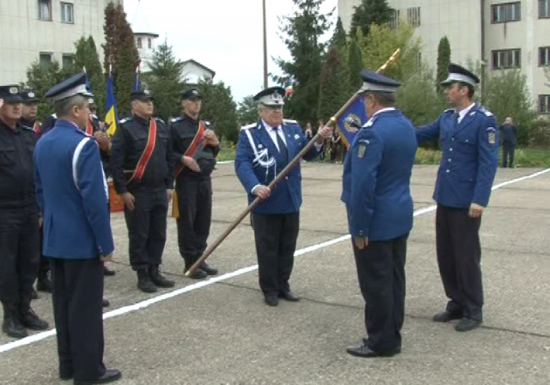 Baia Mare: După aproape 10 ani, Lucian Vasile IRIMUŞ a  predat comanda I.J.J. colonelului Ioan HOSSU