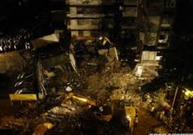 India: 45 de persoane au murit în urma prăbuşirii unei clădiri la Mumbai