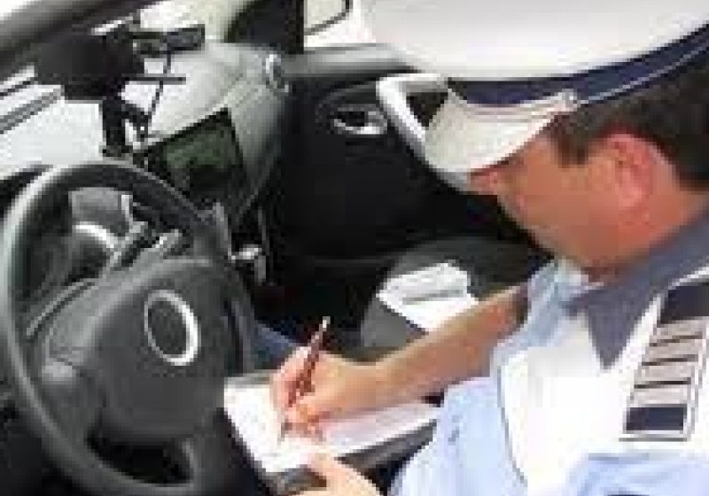 Maramureş: Opt infracţiuni rutiere constatate de poliţişti la sfârşitul săptămânii trecute Maramureş: Opt infracţiuni rutiere constatate de poliţişti la sfârşitul săptămânii trecute