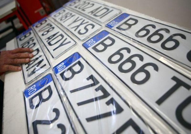Înmatriculările de maşini noi au crescut cu 3,32%, în august Înmatriculările de maşini noi au crescut cu 3,32%, în august