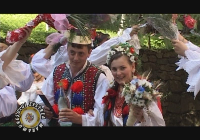 SIGHET: Nunta tradiţională dezbătută în cadrul emisiunii Zestrea Maramureşului cu invitaţii Măriucăi Verdeş
