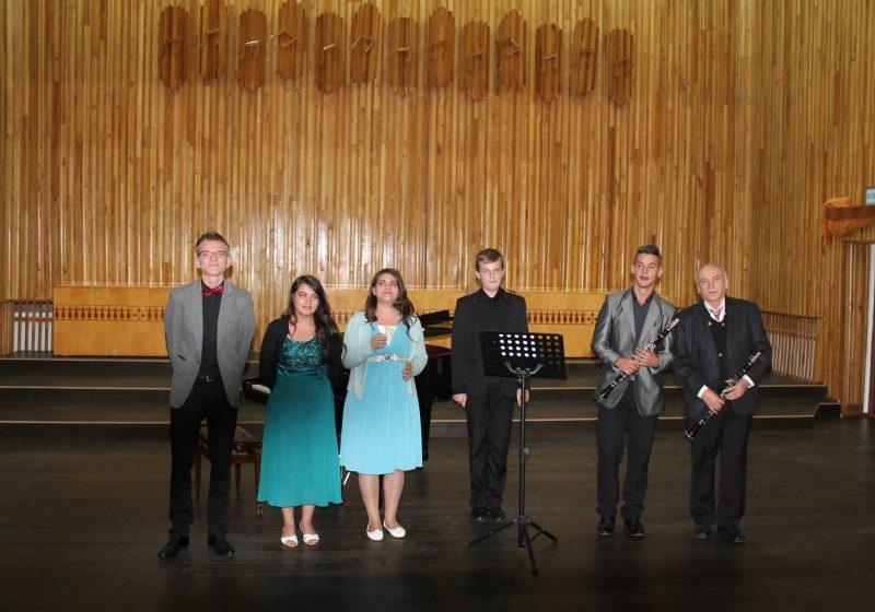 SIGHET: Regal  de muzică clasică la Școala  ”George Enescu” , în cadrul celei de-a treia ediții a Festivalului Aeternus Maramorosiensis