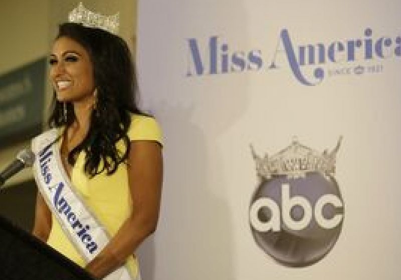 Premieră în SUA: Miss America de origine indiană