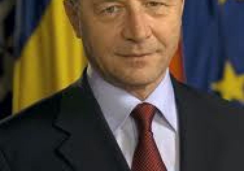 Băsescu a transmis un mesaj de condoleanţe după moartea celor doi militari români în Afganistan