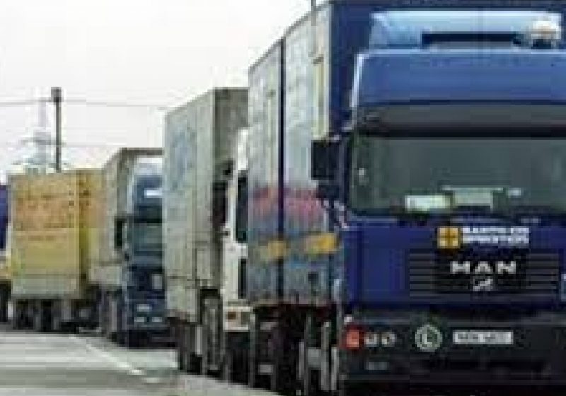 Noul COD RUTIER: Transportatorii consideră abuzive sancţiunile şi cer modificarea acestora Noul COD RUTIER: Transportatorii consideră abuzive sancţiunile şi cer modificarea acestora