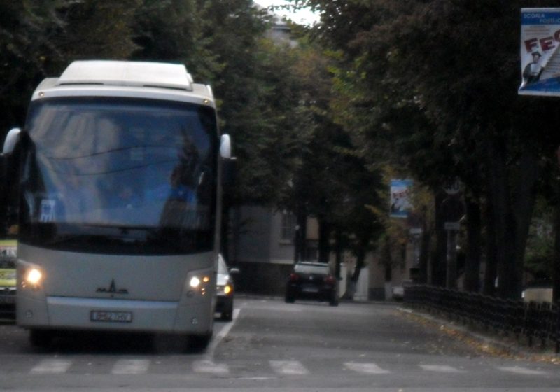 ACCIDENT: Autocarul în care se aflau jucătorii şi staff-ul FC Vaslui, implicat într-un eveniment rutier