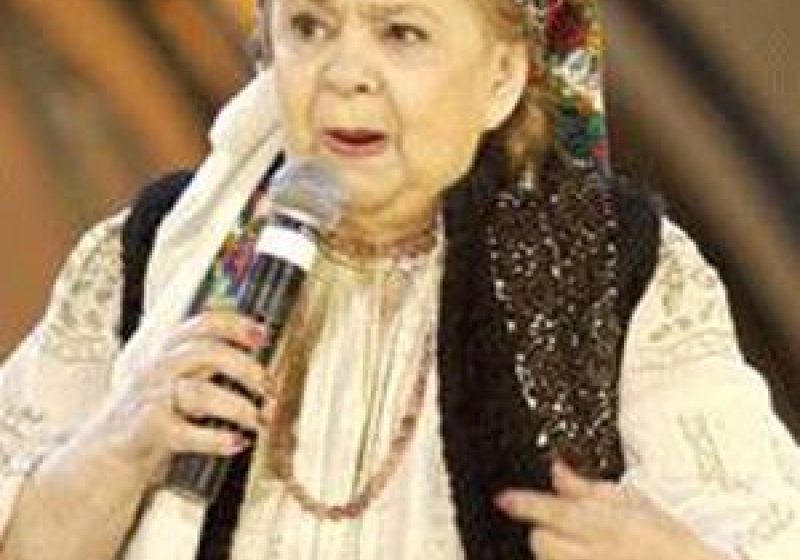 DOLIU: Cântăreaţa Angela Moldovan a murit duminică, din cauza unor probleme cardiace