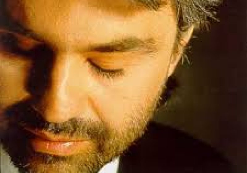 ABSOLVENT: Andrea Bocelli a terminat facultatea la 55 de ani ABSOLVENT: Andrea Bocelli a terminat facultatea la 55 de ani