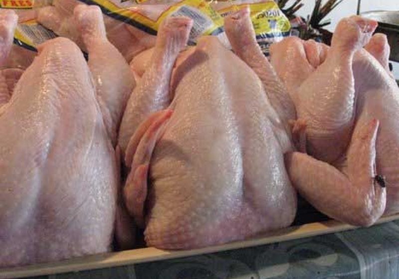 ÎN TOP: Majoritatea românilor consideră sănătos consumul de carne de pui