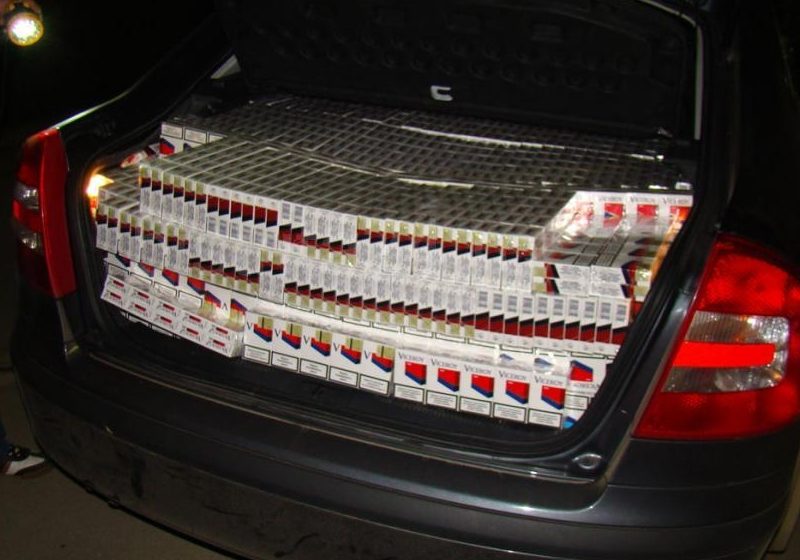 CONTRABANDĂ: Țigări în valoare de peste 150.000 de lei confiscate la frontiera cu Ucraina