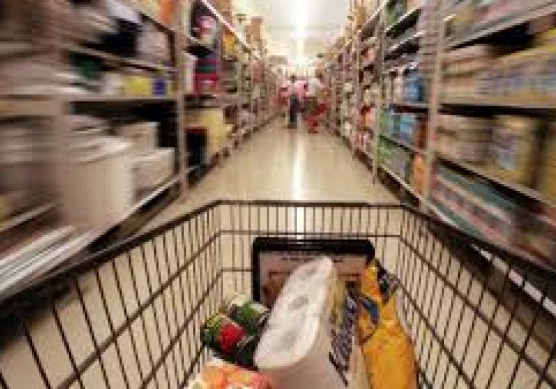 PREFERINŢE: Ce produse sub marcă proprie a magazinelor preferă românii