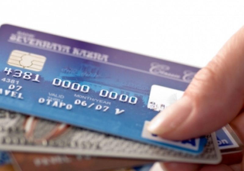 DIICOT: 19 persoane trimise în judecată pentru falsificare de carduri bancare DIICOT: 19 persoane trimise în judecată pentru falsificare de carduri bancare