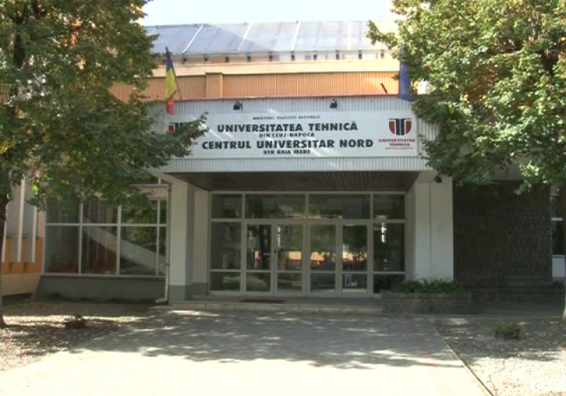 Baia Mare: Profesorii plătiţi cu ora de la CUN nu şi-au luat banii de luni de zile Baia Mare: Profesorii plătiţi cu ora de la CUN nu şi-au luat banii de luni de zile