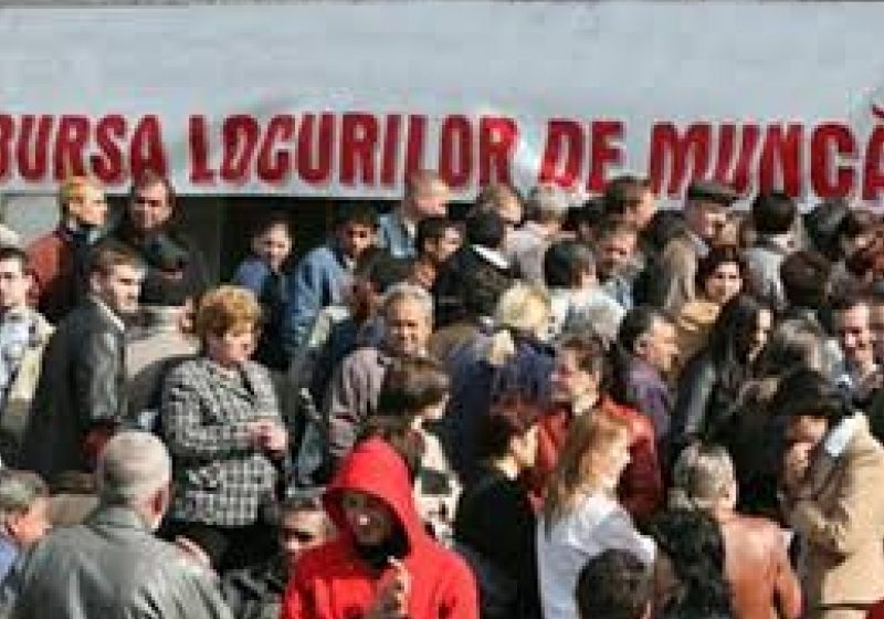 MARAMUREŞ: La sfârşitul lunii septembrie erau înscrişi în evidenţele AJOFM peste 7.200 de şomeri MARAMUREŞ: La sfârşitul lunii septembrie erau înscrişi în evidenţele AJOFM peste 7.200 de şomeri
