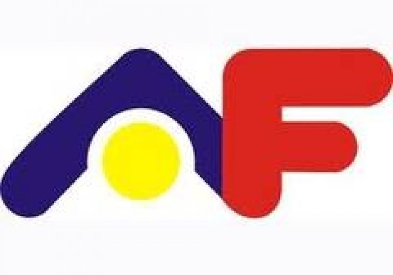 SIGHET: Lucrătorii de la Finanţe nu-şi mai văd capul de treabă. Sute de oameni trec zilnic pragul instituţiei pentru adeverinţe SIGHET: Lucrătorii de la Finanţe nu-şi mai văd capul de treabă. Sute de oameni trec zilnic pragul instituţiei pentru adeverinţe