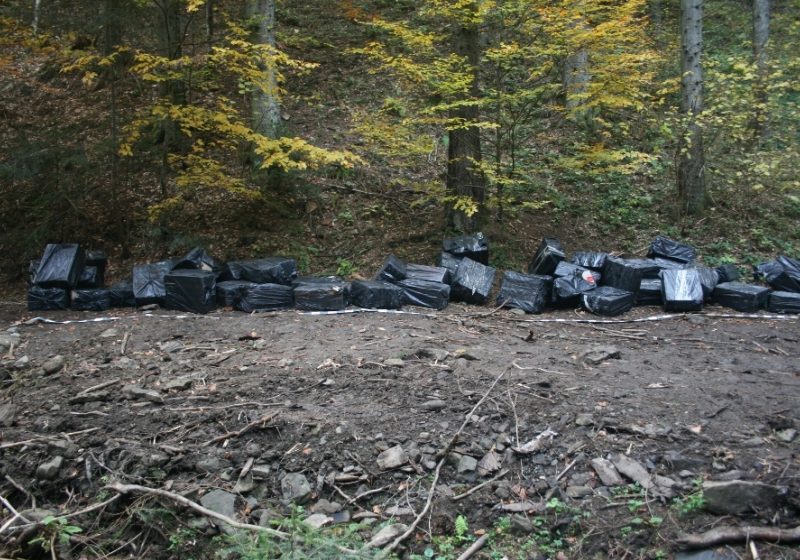 SUCEAVA: Capturi impresionante de tigari la frontiera romano-ucraineana