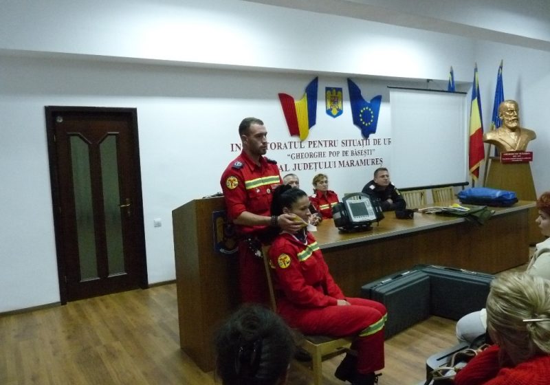 MARAMUREŞ: Cursuri destinate voluntarilor SMURD