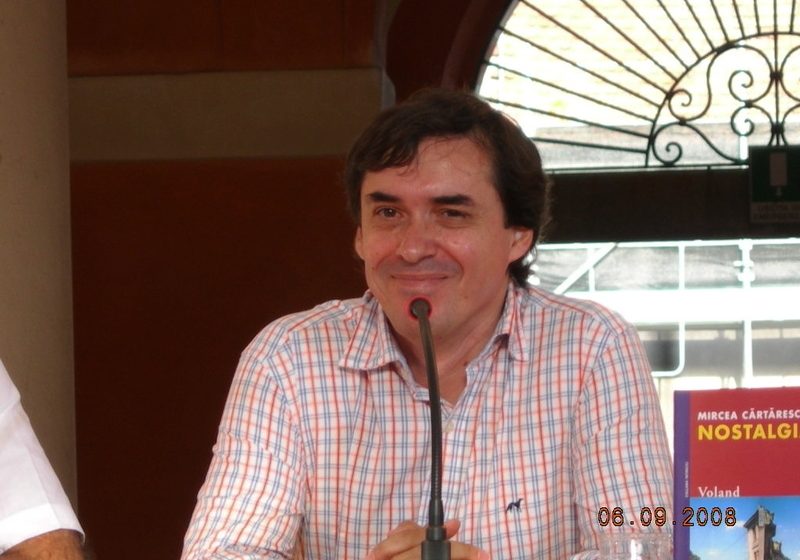 Mircea Cărtărescu, în tuneu în America de Nord pentru promovarea traducerii în engleză a romanului "Orbitor" Mircea Cărtărescu, în tuneu în America de Nord pentru promovarea traducerii în engleză a romanului "Orbitor"