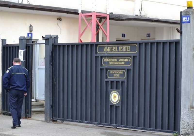 DECES: Un ofiţer de la Penitenciarul Bacău a murit electrocutat în timpul serviciului