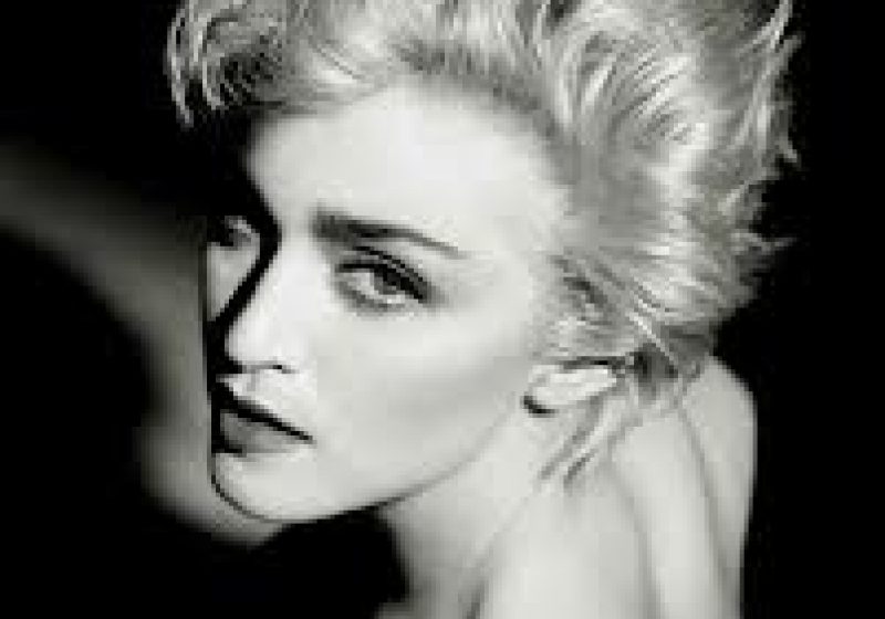 PROFIT: Madonna şi-a vândut reşedinţa din Beverly Hills PROFIT: Madonna şi-a vândut reşedinţa din Beverly Hills
