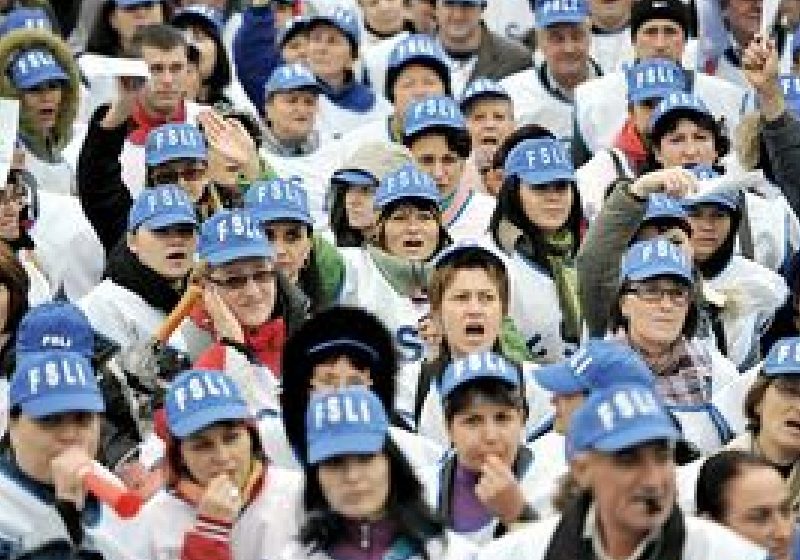 MARAMUREŞ: Sindicaliştii din învăţământ se pregătesc de proteste