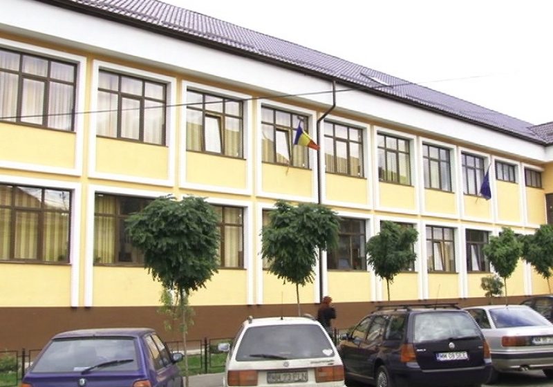 SIGHET: Chiar dacă s-a răcit vremea, unele şcoli din oraş nu-şi pot pune în funcţiune instalaţiile termice