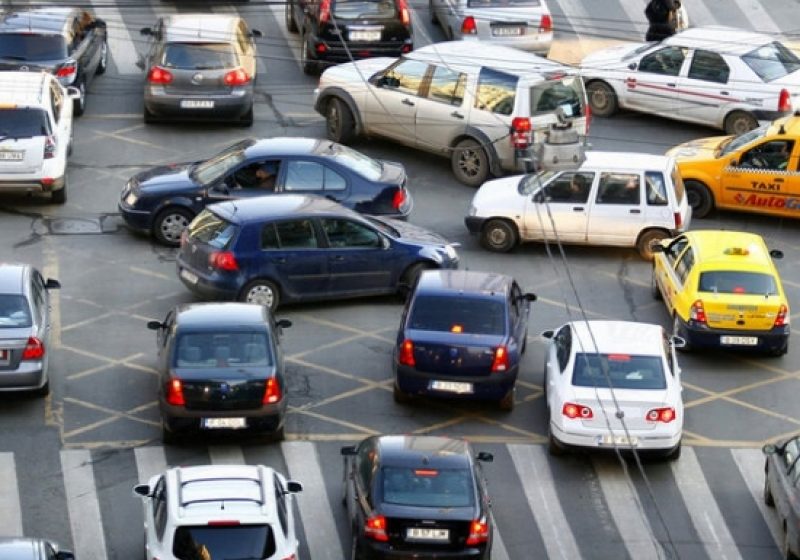 Surpriza de care vor avea parte şoferii români în INTERSECŢII. Decizia Poliţiei pentru următoarea perioadă Surpriza de care vor avea parte şoferii români în INTERSECŢII. Decizia Poliţiei pentru următoarea perioadă