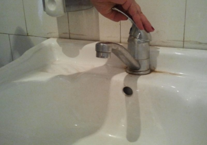 VITAL: Întreruperi ale furnizării apei pe mai multe străzi din Baia Mare