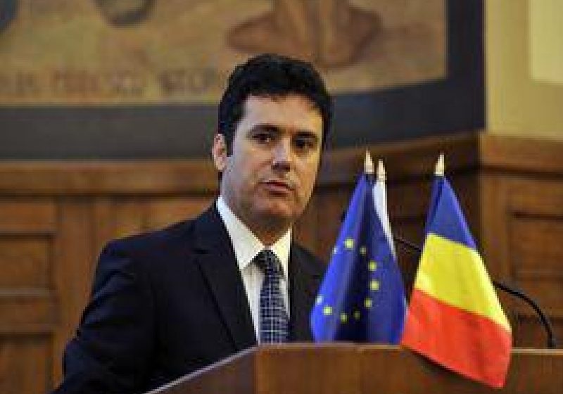Remus Pricopie: Un miliard de euro pentru finanțare europeană a infrastructurii educaționale, până în 2020