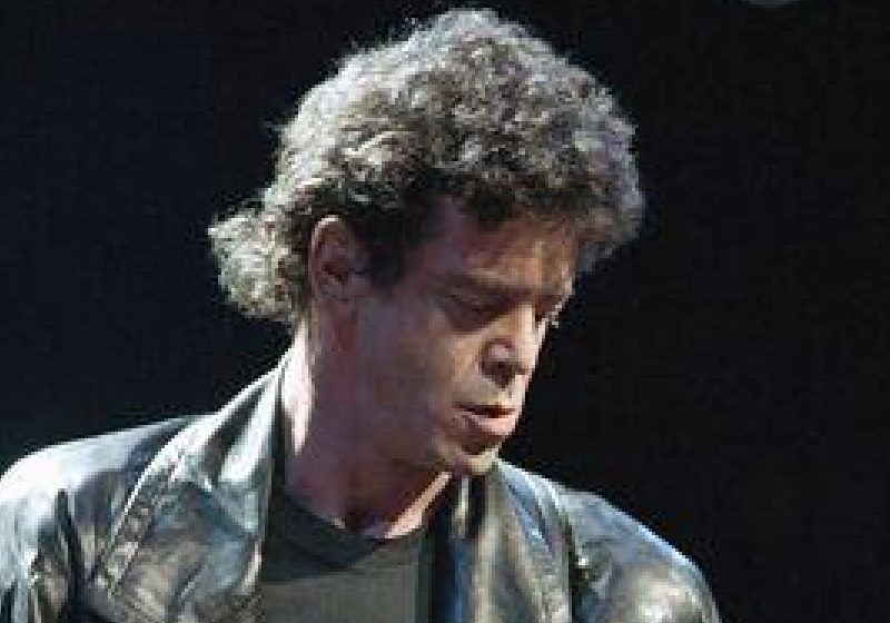 DECES: Cântărețul Lou Reed a murit la 71 de ani