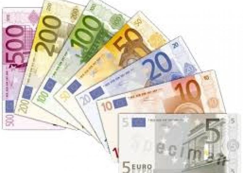 PE: România poate cheltui fondurile din 2011 şi 2012 pe o perioadă mai mare cu un an
