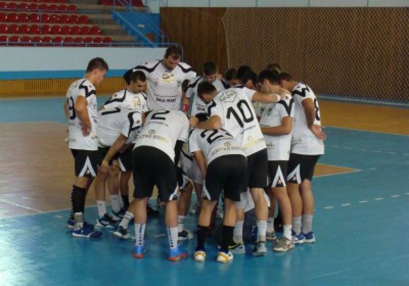 HANDBAL: Minaur a remizat la Suceava, 21-21, după un joc în care a condus şi cu cinci goluri