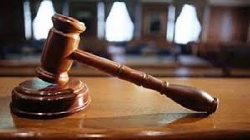 BAIA MARE: Jurnalist obligat de instanţă să menţioneze în publicaţiile sale că a prejudiciat imaginea, onoarea şi demnitatea unui deputat BAIA MARE: Jurnalist obligat de instanţă să menţioneze în publicaţiile sale că a prejudiciat imaginea, onoarea şi demnitatea unui deputat