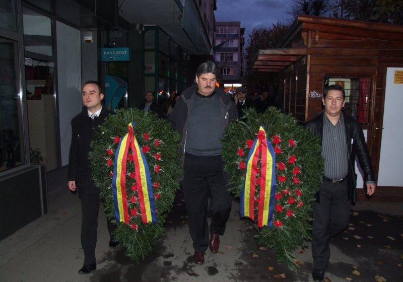 BAIA MARE: I.C. Brătianu a fost comemorat de liberaIi, senatorul Liviu Titus Pașca fiind singurul parlamentar care a depus o coroană