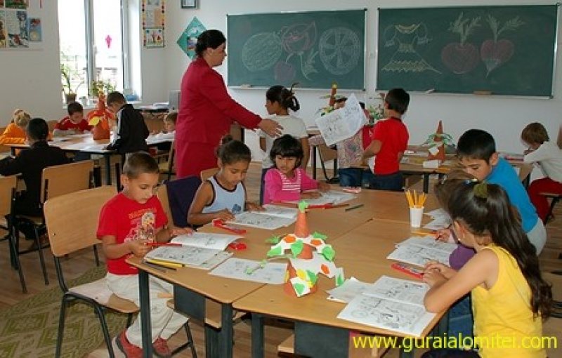 MEN: 12.276 cereri de înscriere în clasa pregătitoare, în prima zi, până la ora 12,00 MEN: 12.276 cereri de înscriere în clasa pregătitoare, în prima zi, până la ora 12,00