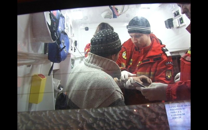 BAIA MARE: Pieton aflat sub influenţa băuturilor alcoolice, acroşat de o autoutilitară (FOTO) BAIA MARE: Pieton aflat sub influenţa băuturilor alcoolice, acroşat de o autoutilitară (FOTO)