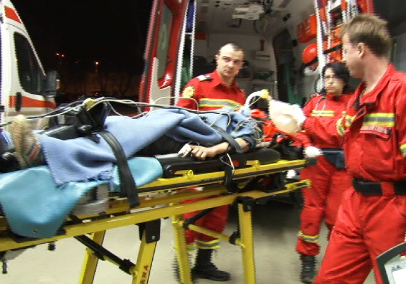 MARAMUREŞ: Copilul de 13 ani lovit de o maşină cu câteva zile în urmă a murit la spital MARAMUREŞ: Copilul de 13 ani lovit de o maşină cu câteva zile în urmă a murit la spital
