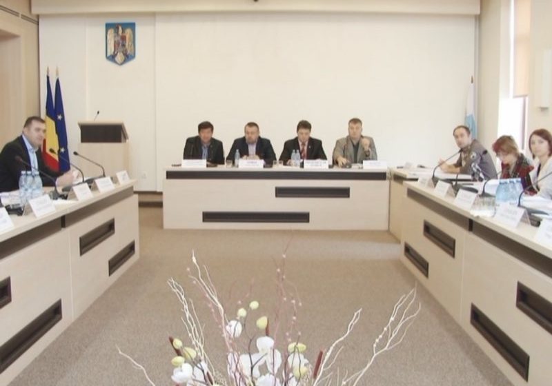 SIGHET: Consiliul Local Sighet a aprobat în unanimitate bugetul local pe anul în curs, în sumă de 121,85 milioane de lei SIGHET: Consiliul Local Sighet a aprobat în unanimitate bugetul local pe anul în curs, în sumă de 121,85 milioane de lei