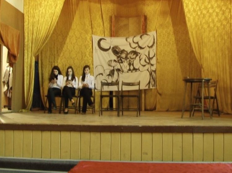 SIGHET: Teatru cu elevii de la Liceul Pedagogic „Regele Ferdiand”