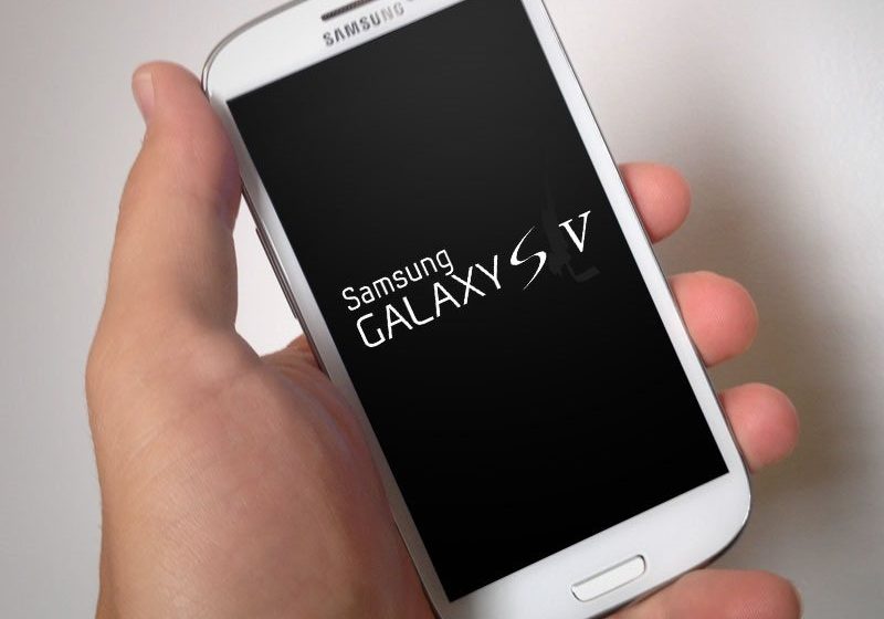 TEHNOLOGIE: Samsung a prezentat Galaxy S5. Cum arată şi ce dotări are noul smartphone