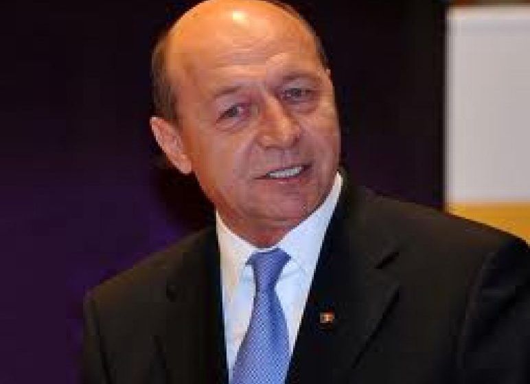CONCLUZII: Băsescu a convocat o şedinţă de lucru cu structurile de securitate. România nu este afectată direct de situaţia din Ucraina CONCLUZII: Băsescu a convocat o şedinţă de lucru cu structurile de securitate. România nu este afectată direct de situaţia din Ucraina