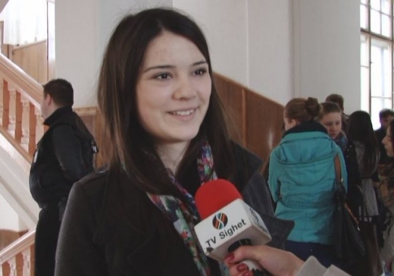 SIGHET:  Elevii claselor a XII-a au susţinut astăzi simulările la limba şi literatura română