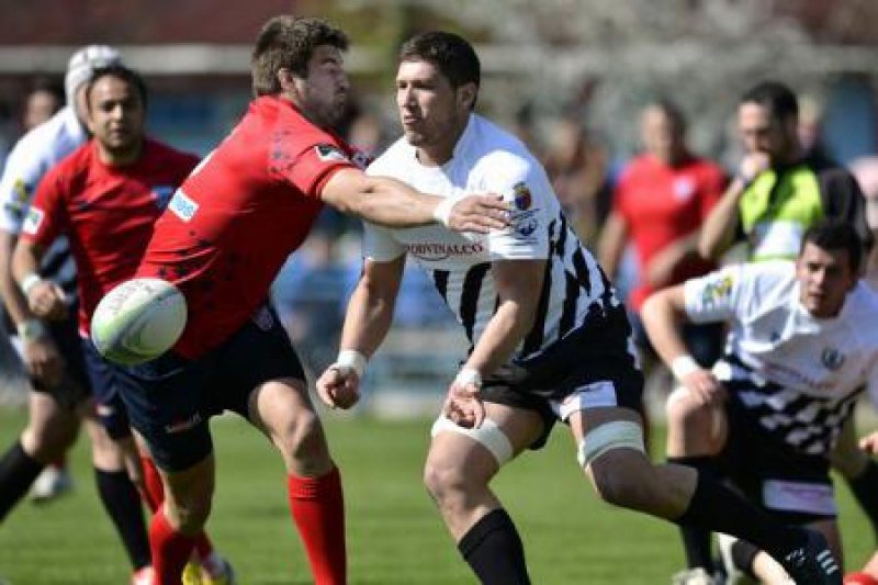 RUGBY: Echipa CSA Steaua a învins Universitatea Cluij cu scorul de 34-7 RUGBY: Echipa CSA Steaua a învins Universitatea Cluij cu scorul de 34-7