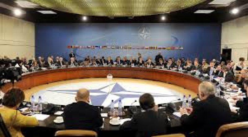 UCRAINA: NATO se reuneşte din nou de urgenţă, marţi, la Bruxelles UCRAINA: NATO se reuneşte din nou de urgenţă, marţi, la Bruxelles