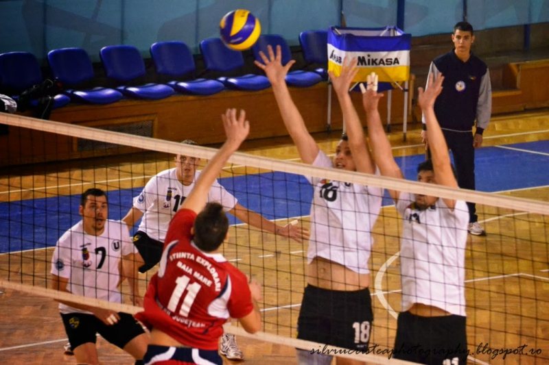 VOLEI MASCULIN: Știința Explorări Baia Mare, prima echipă calificată la turneul final al Cupei României VOLEI MASCULIN: Știința Explorări Baia Mare, prima echipă calificată la turneul final al Cupei României