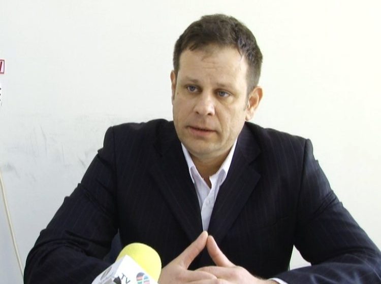 SIGHET: La Spitalul Municipal se va amenaja o instalaţie pentru neutralizarea deşeurilor medicale periculoase SIGHET: La Spitalul Municipal se va amenaja o instalaţie pentru neutralizarea deşeurilor medicale periculoase