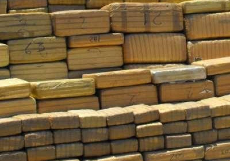 TRAFIC DE DROGURI: Captură de două tone de canabis ce urma să ajungă pe piețele din Europa
